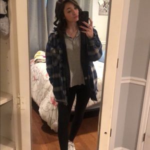 Meet your Posher, Alexis